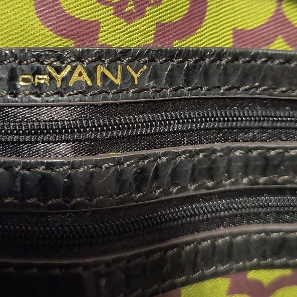 orYANY Leather Lucy hobo bag - Picture 10 of 13